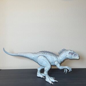 Mattel Jurassic World Camouflage 'N Battle Indominus Rex 21" I-Rex Dinosaur Toy